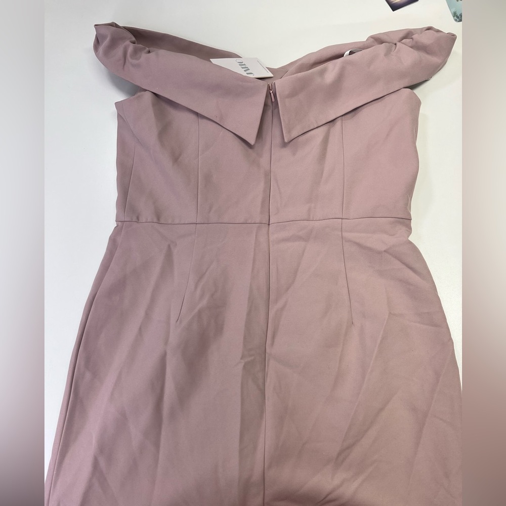 Jarlo Autumn Off The Shoulder Gown in Blush New With Tags Size 12 Formal Dress - Picture 4 of 11